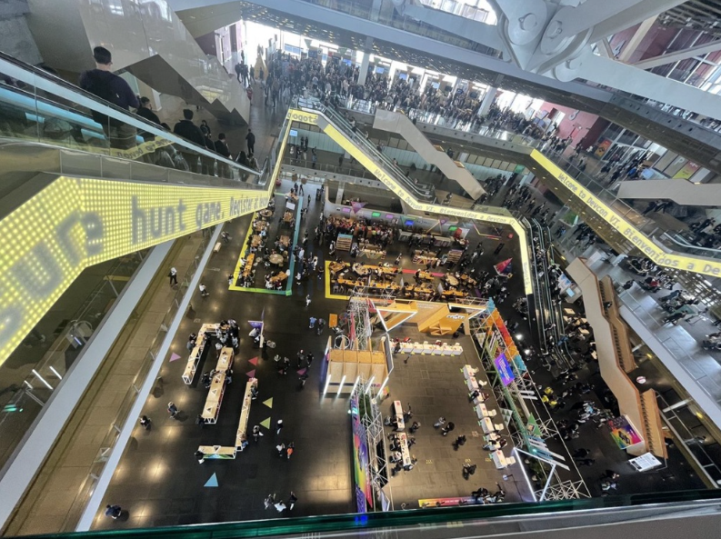 在Devcon6寻找以太坊的下一个三年主题：无为而治，分久必合